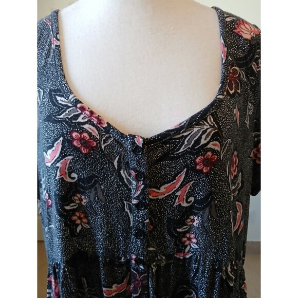 Torrid Women's Floral Short Sleeve Button Up Babydoll Tunic Top Plus Size 2 2X - Picture 6 of 13